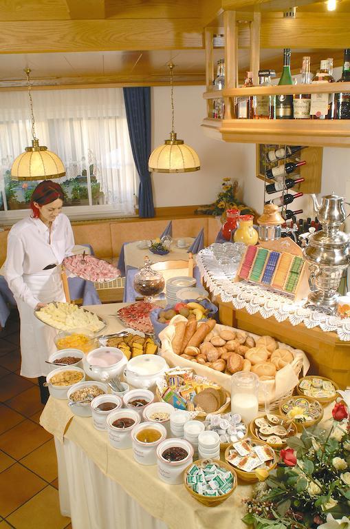 Pension Aurora Appiano Sulla Strada Del Vino Kültér fotó